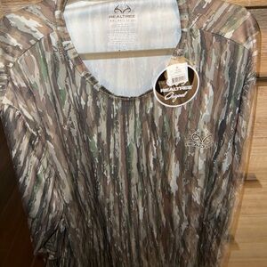 Realtree Long Sleeve Tees Camouflage Moisture Wicking
